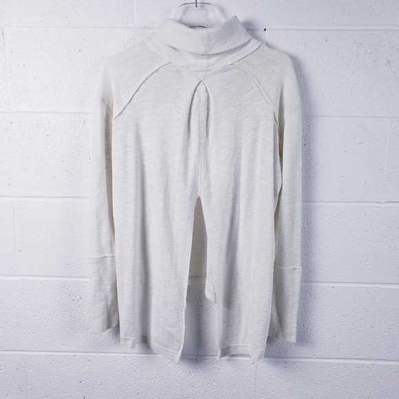 FREE PEOPLE Split Back Turtleneck Top Long Sleeve Ivory Size Small OB536113 - Picture 2 of 9